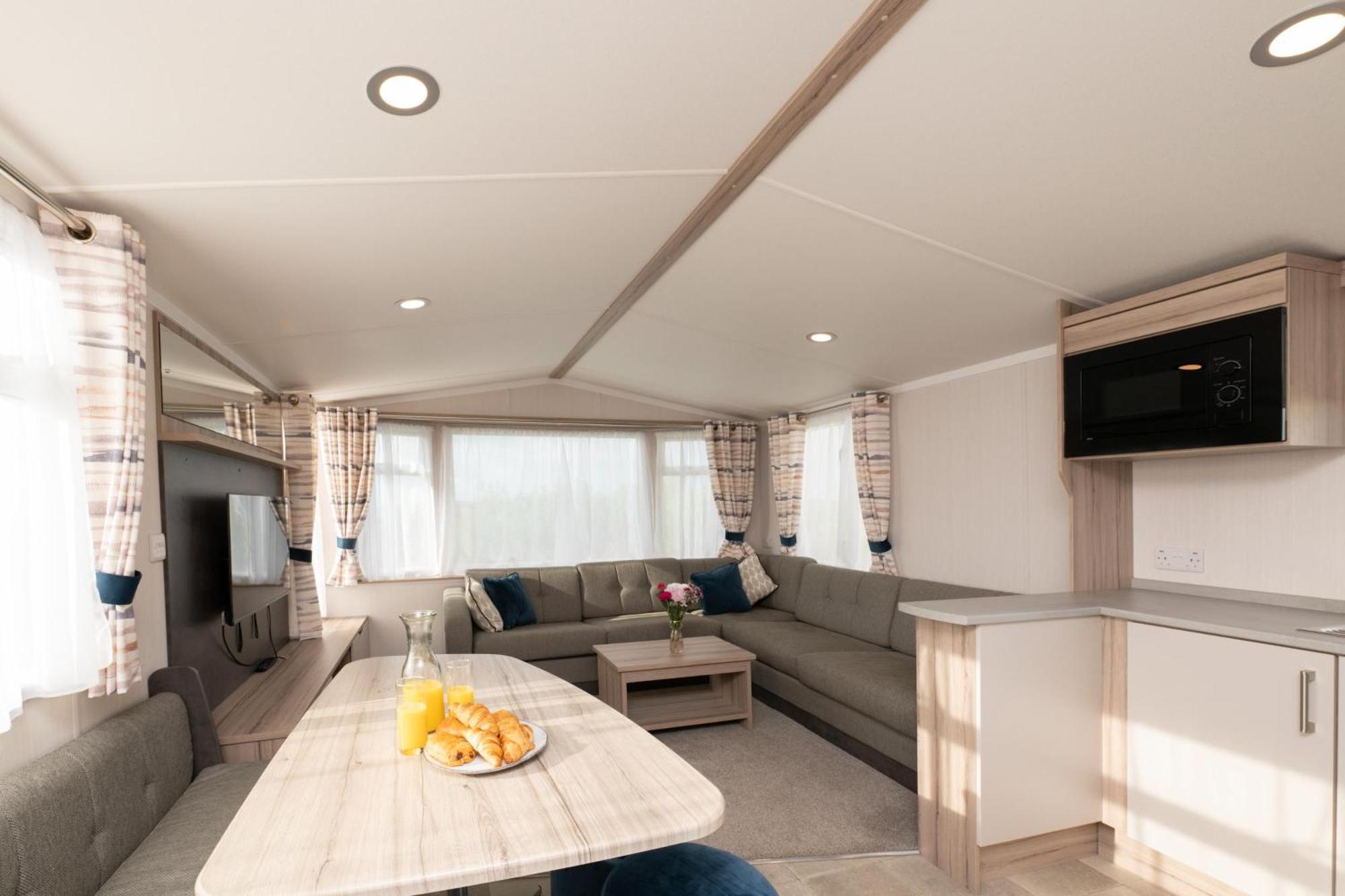 Tencreek Holiday Park لوي المظهر الخارجي الصورة